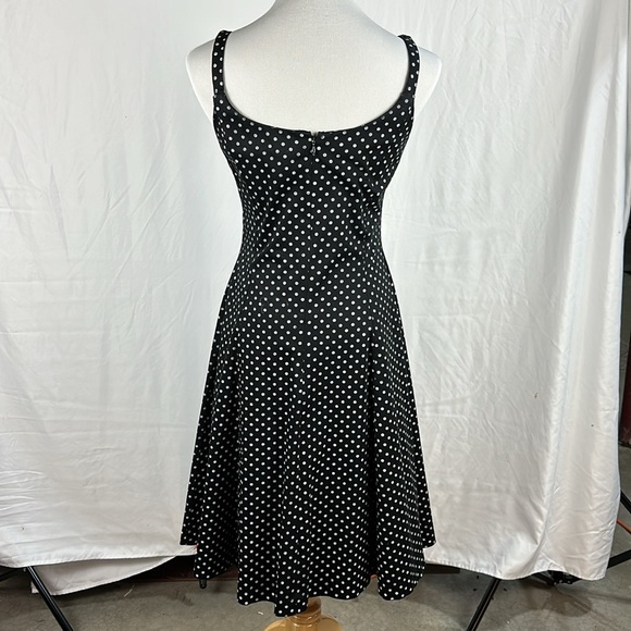 Beautiful Sleeveless Polka Dot Dress - Picture 3 of 5